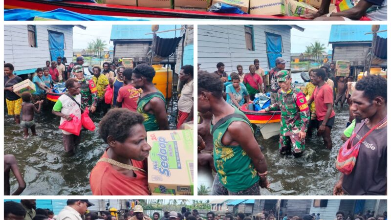 Babinsa Koramil Kimaam Salurkan Sembako untuk Warga Terdampak Banjir Rob